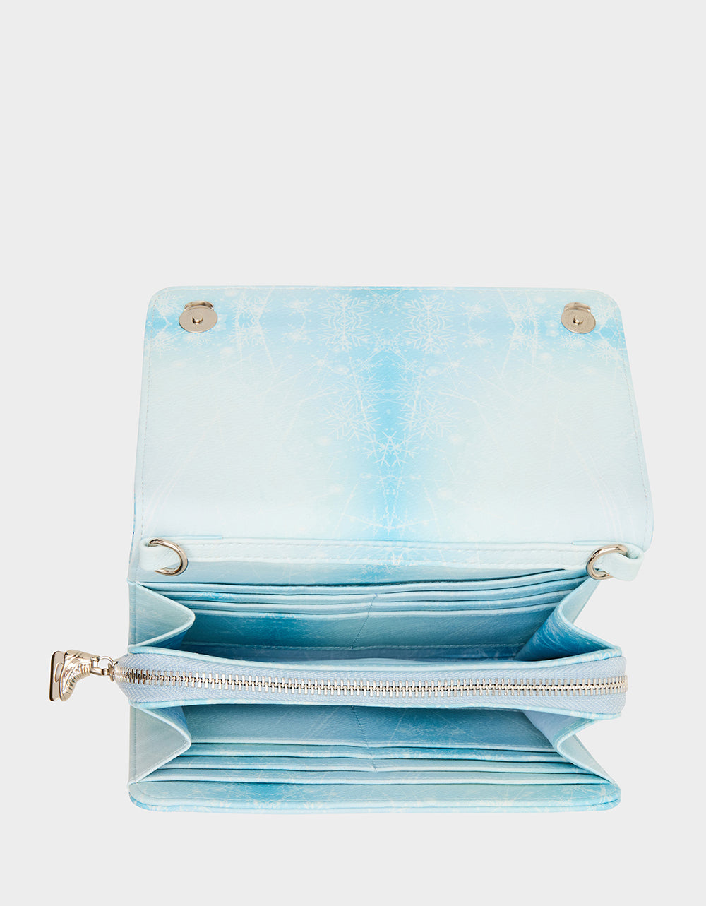 PUCKIN' AROUND WALLET ON CHAIN LIGHT BLUE - Image 4